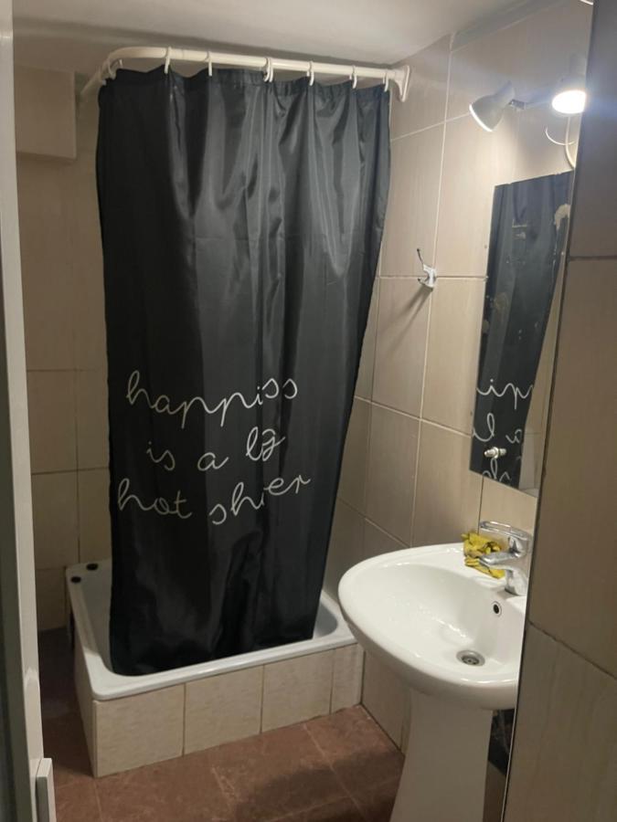 VIP Hostel OK Hotel Kiev Buitenkant foto