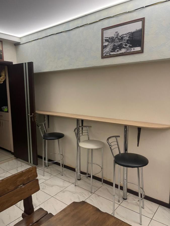VIP Hostel OK Hotel Kiev Buitenkant foto